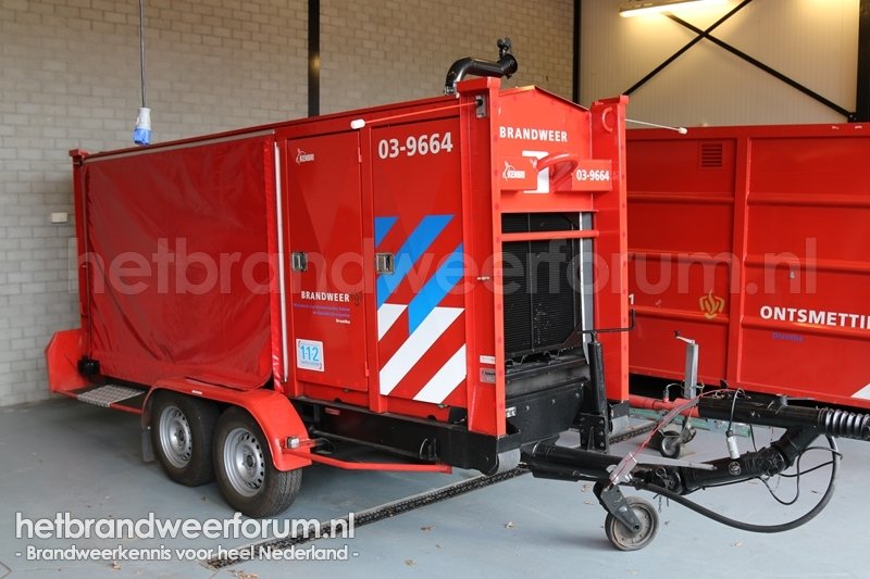 03-9664 Dompelpompaanhanger
