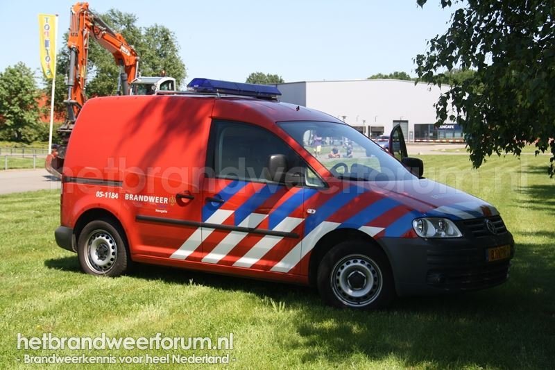 05-1184 Personeels/Materiaalvoertuig (81-VPN-2)
