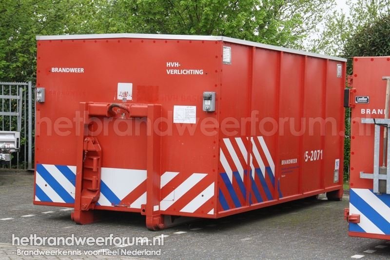 05-2071 Hulpverleningshaakarmbak Rampenterreinverlichting