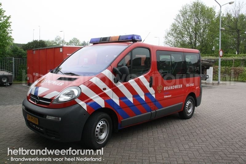 05-2102 Dienstbus (74-PS-BV)