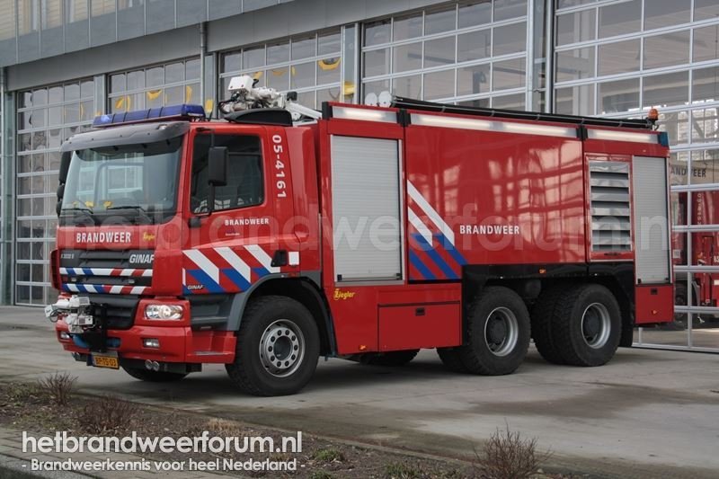 05-4161 Schuimblusvoertuig