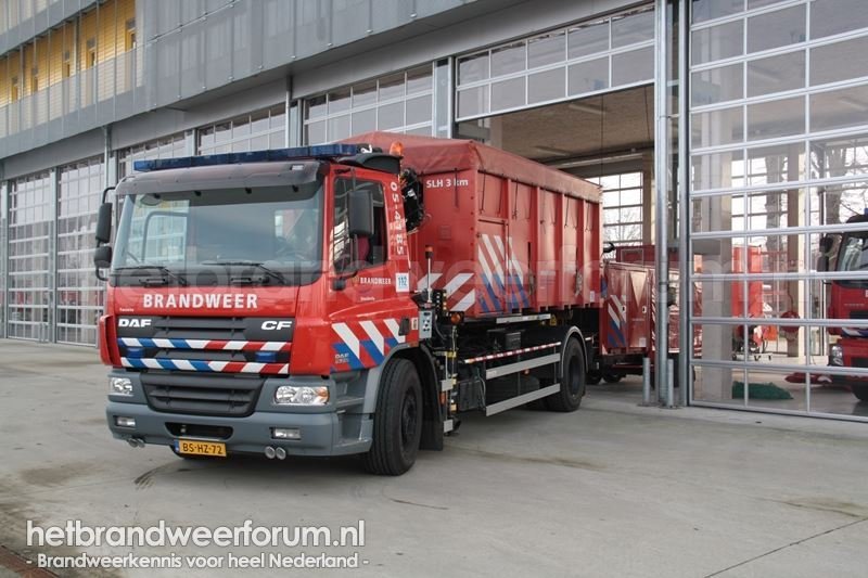 05-4185 Haakarmvoertuig