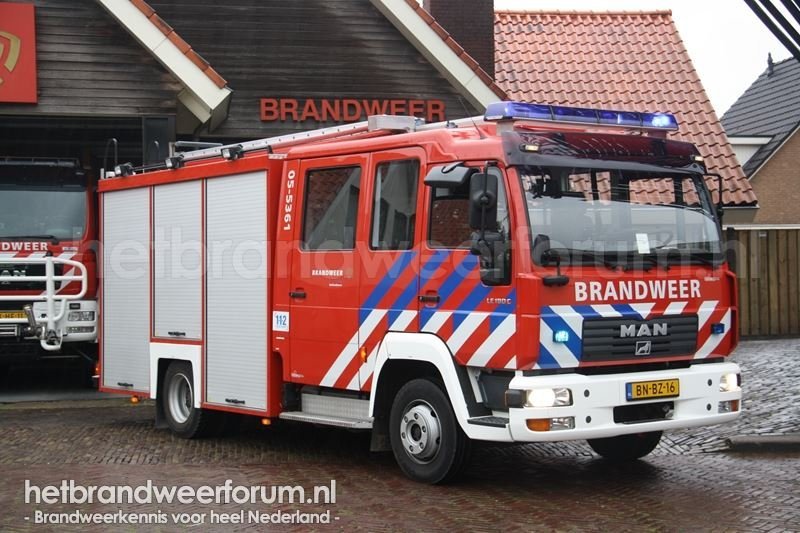 05-5362 Personeels/Materiaalvoertuig