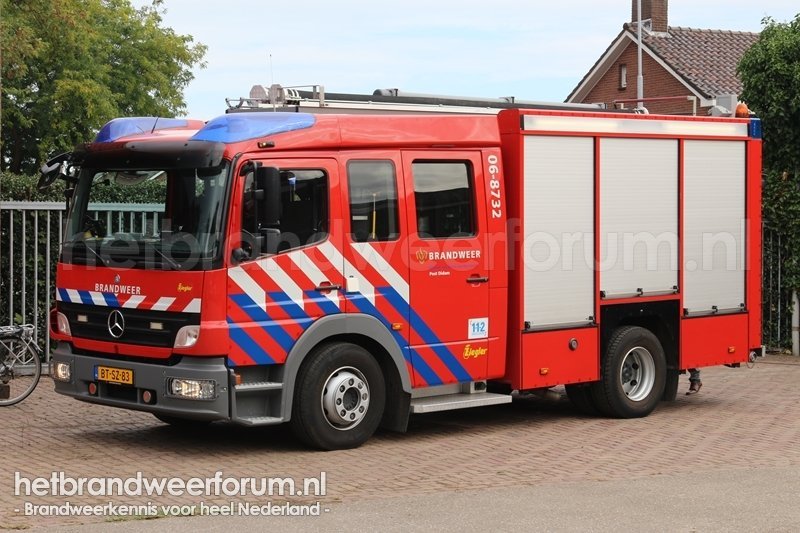 06-8732 Tankautospuit