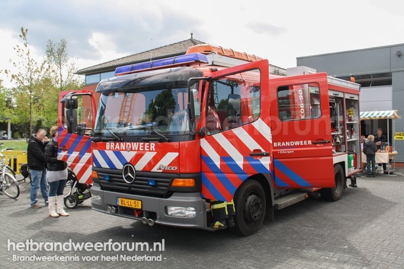 06-9033 Tankautospuit