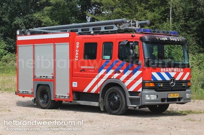 09-2432 Tankautospuit