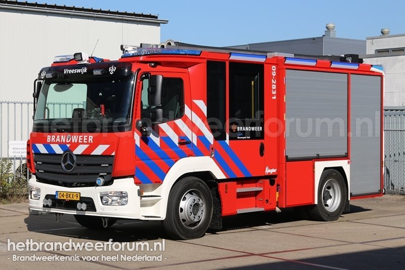 09-2831 Tankautospuit