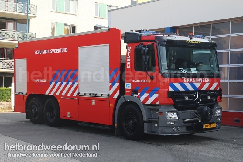 09-4863 Schuimblusvoertuig