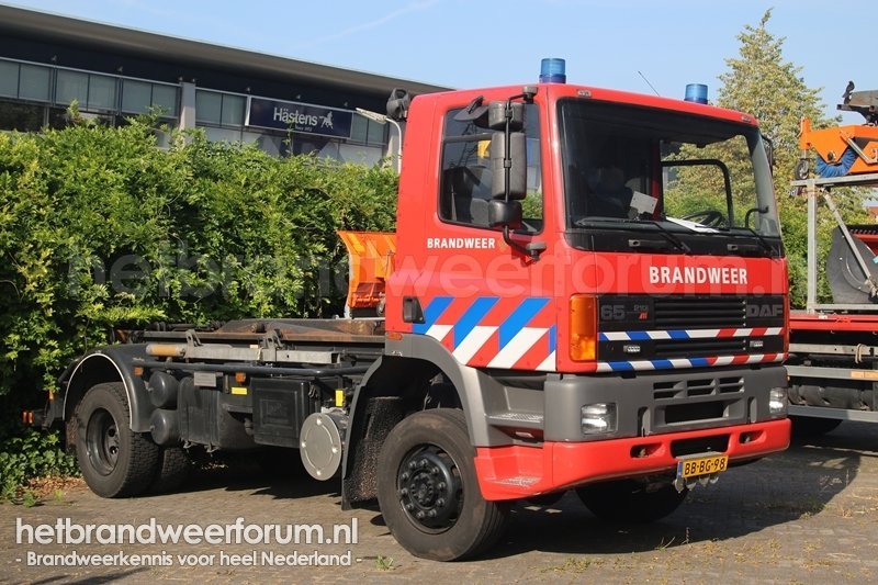 688 Haakarmvoertuig (BB-BG-98)