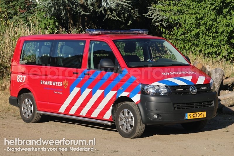 827 Dienstbus