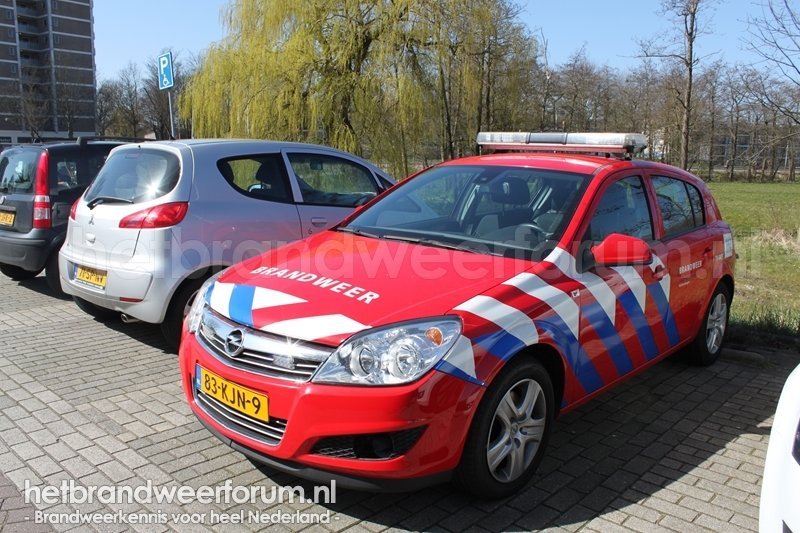 11-0491 Dienstauto (83-KJN-9)