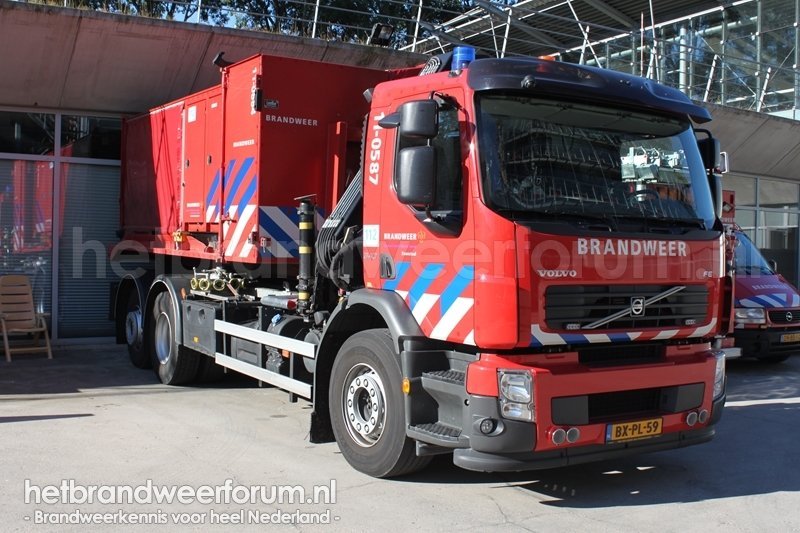 11-0587 Haakarmvoertuig