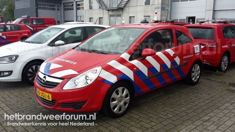 11-8001 Dienstauto (60-JGL-6)