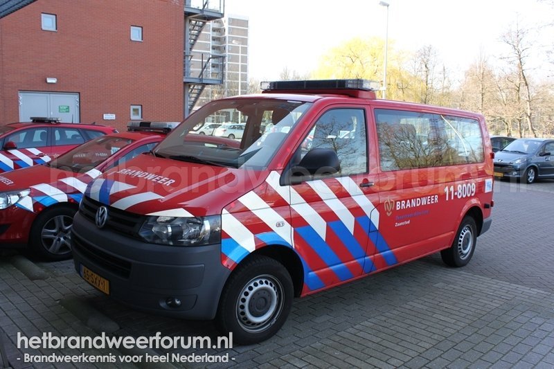 11-8009 Dienstbus