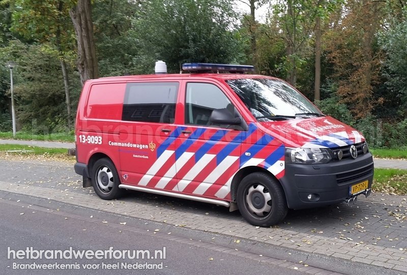13-9093 Dienstbus