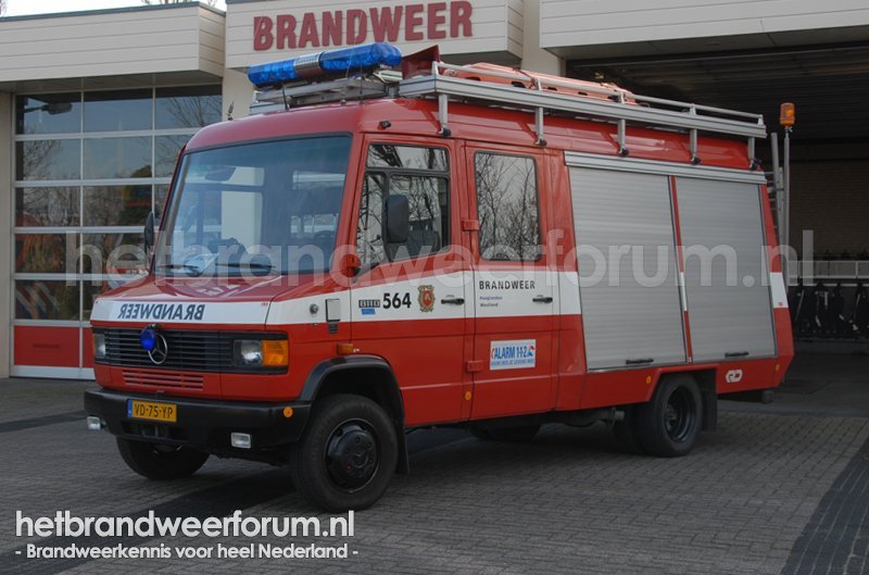 564 Hulpverleningsvoertuig