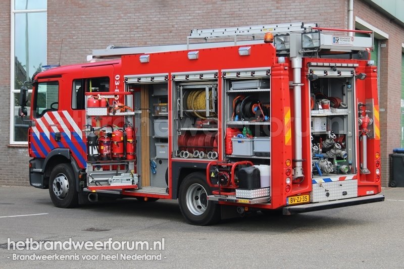 03-8032 Tankautospuit