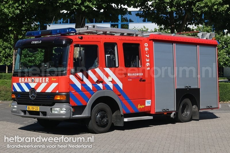 06-7361 Personeels/Materiaalvoertuig