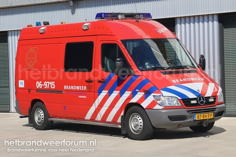 06-9715 Waterongevallenvoertuig