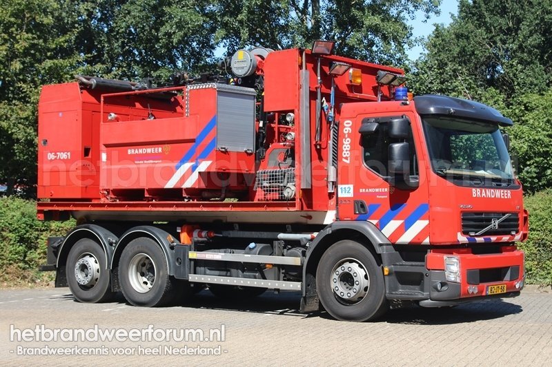 06-9887 Haakarmvoertuig