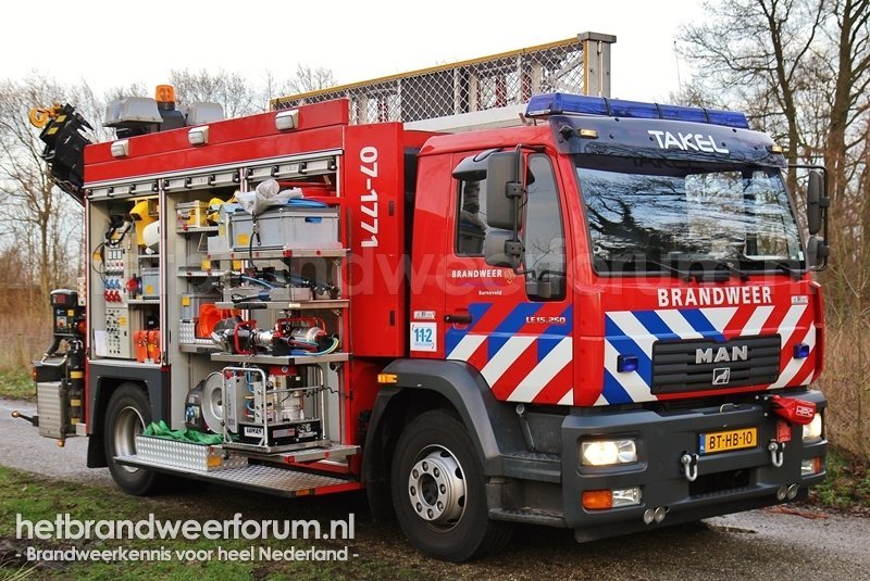 07-1771 Hulpverleningsvoertuig