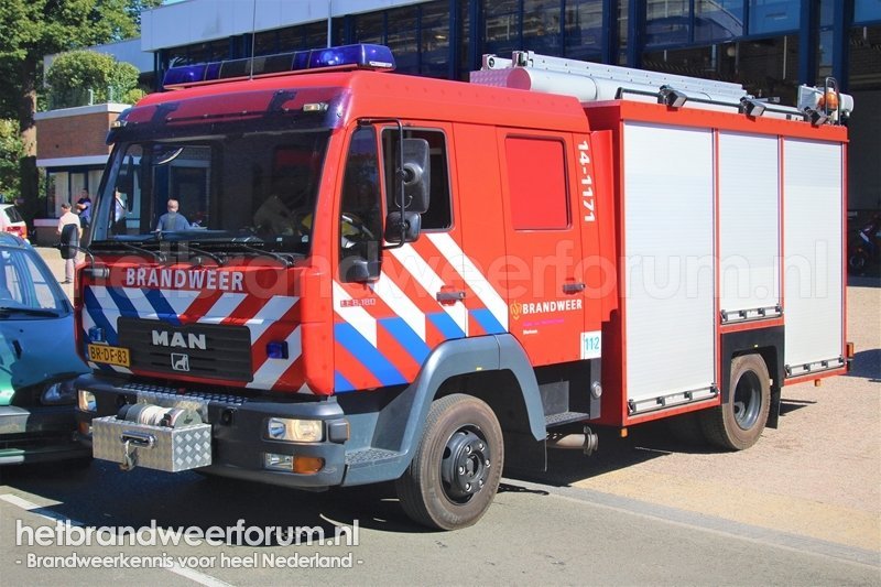 14-1171 Hulpverleningsvoertuig