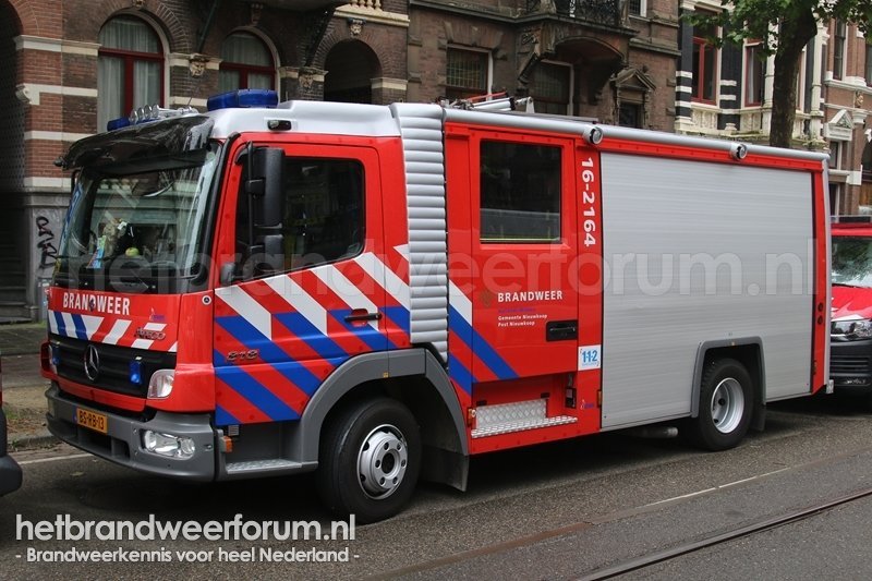 16-2164 Schuimblusvoertuig