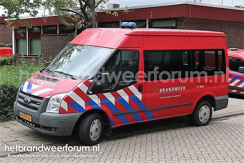 17-1604 Dienstbus