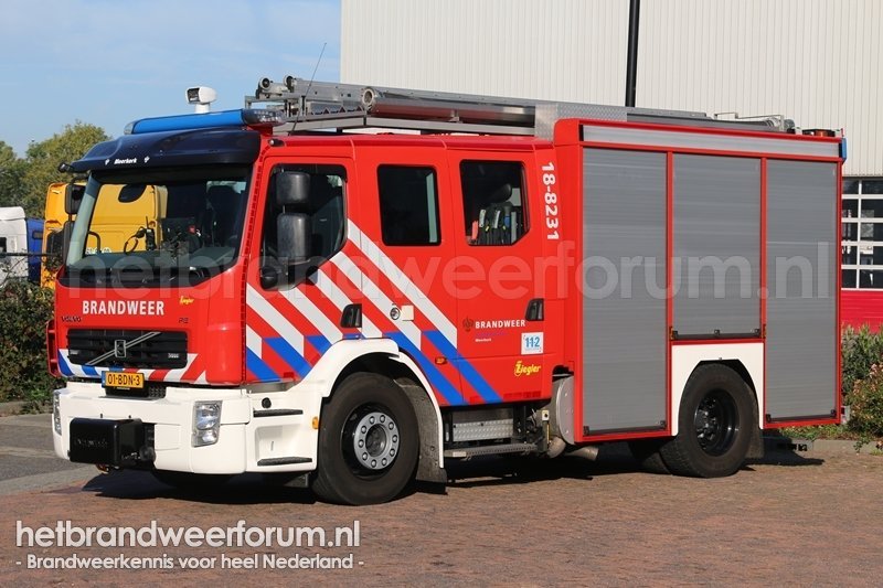 18-8231 Tankautospuit