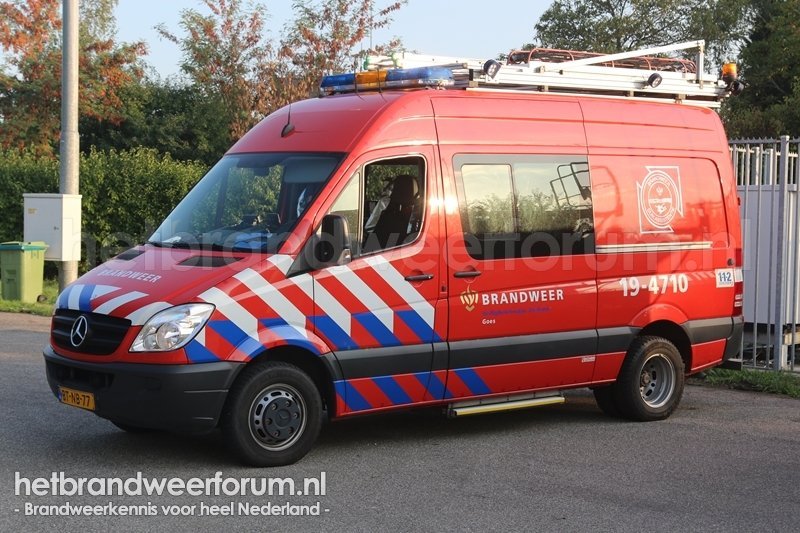 19-4710 Waterongevallenvoertuig