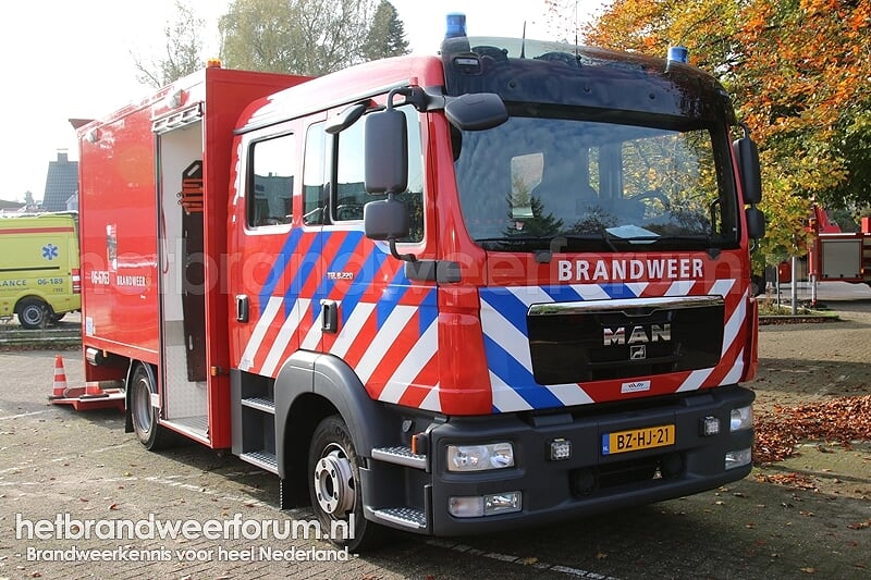 06-6763 Personeels/Materiaalvoertuig