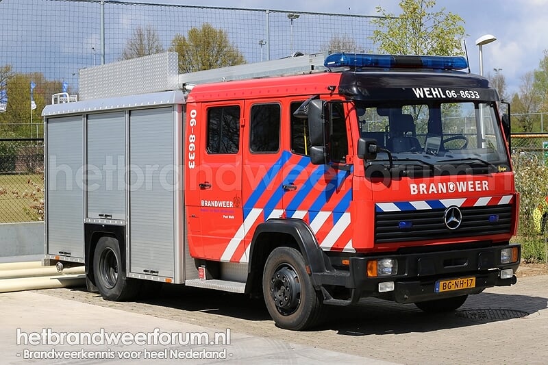 06-8633 Tankautospuit