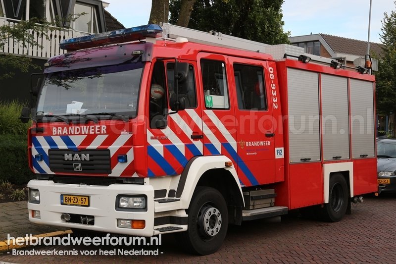 06-9332 Tankautospuit