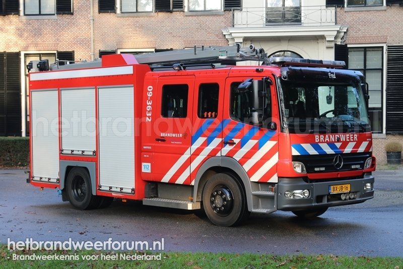 09-3632 Tankautospuit