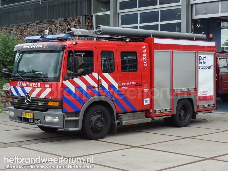 13-3232 Tankautospuit