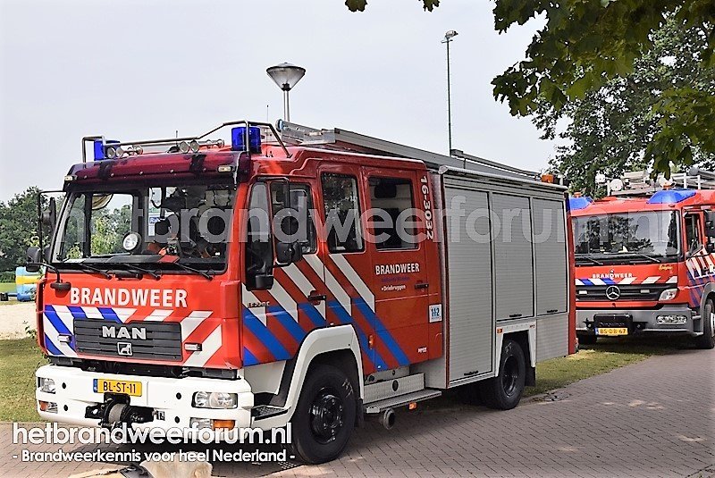 16-3032 Tankautospuit