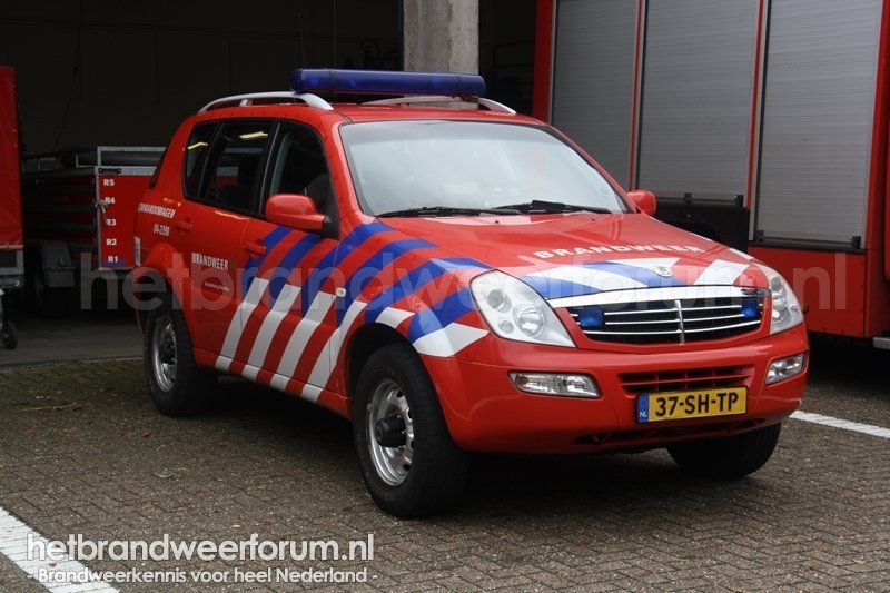 04-2390 Dienstauto (37-SH-TP)