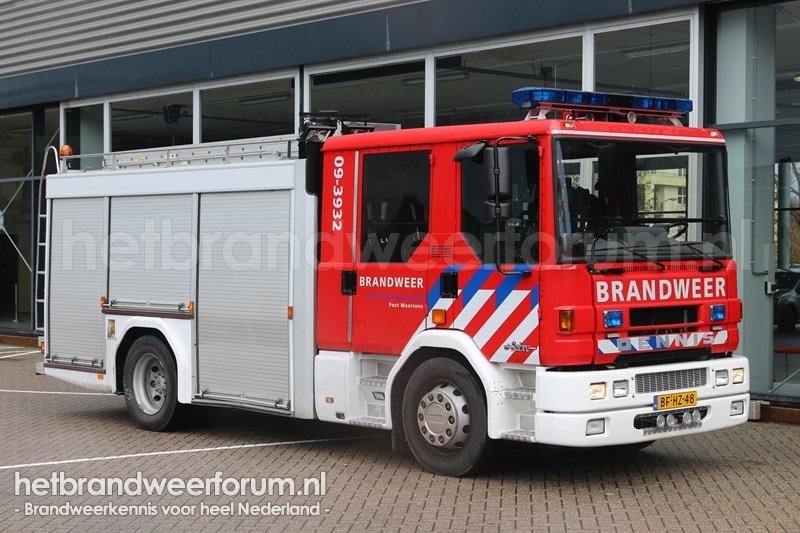 09-3932 Tankautospuit