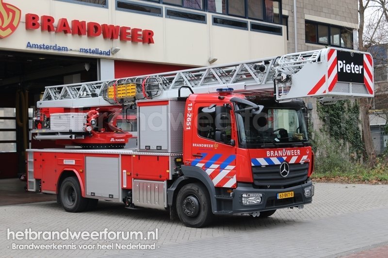 13-2651 Autoladder