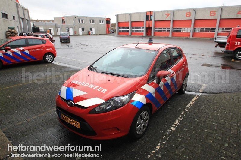 25-5102 Dienstauto (87-JDB-6)