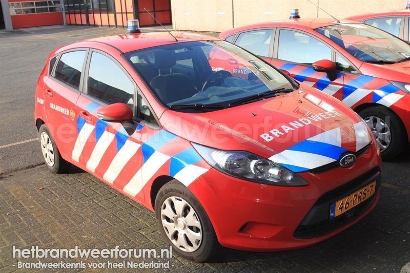 25-4104 Dienstauto (46-PRS-7)