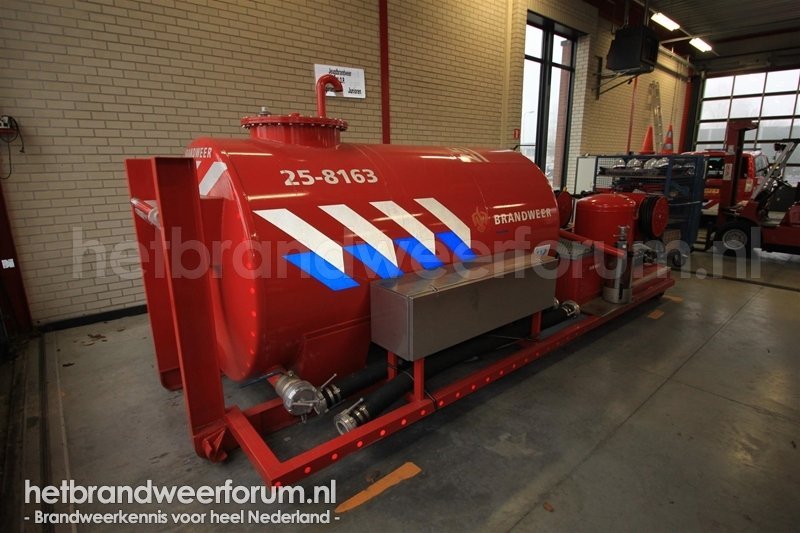 25-8163 Schuimblushaakarmbak