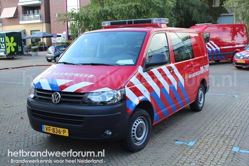 08-3181 Personeels/Materiaalvoertuig