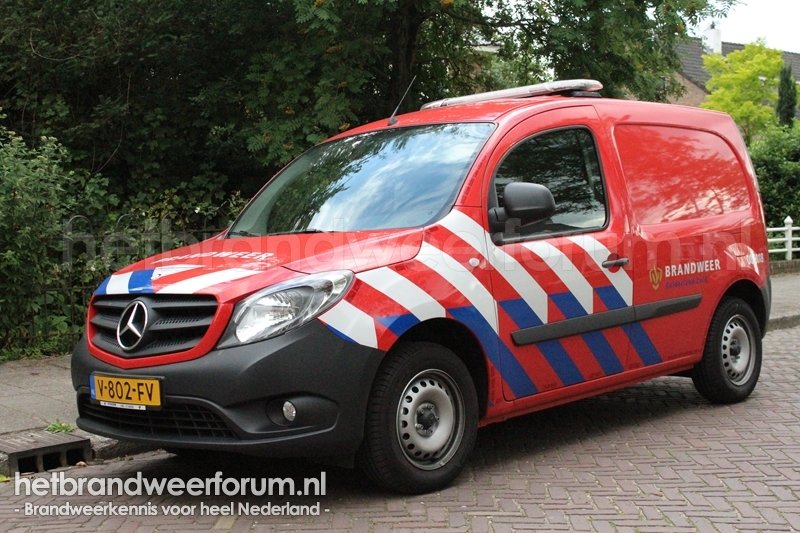 08-9018 Personeels/Materiaalvoertuig