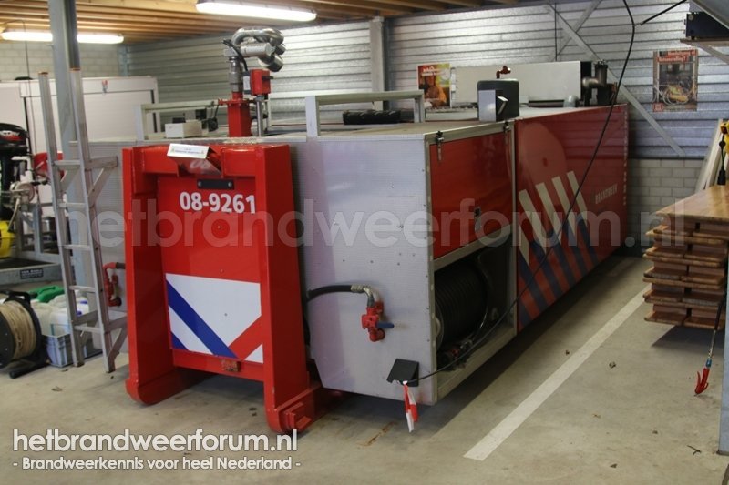 08-9261 Watertankhaakarmbak