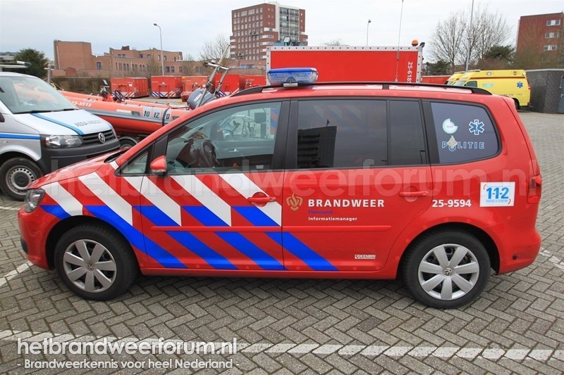 25-9594 Dienstauto (60-SLH-6)