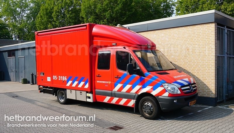 05-3186 Gereedschaps/Materiaalvoertuig