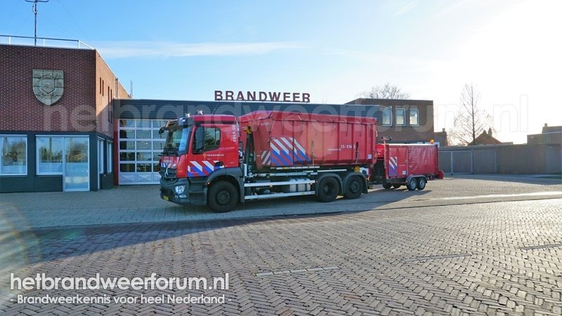 05-5181 Haakarmvoertuig