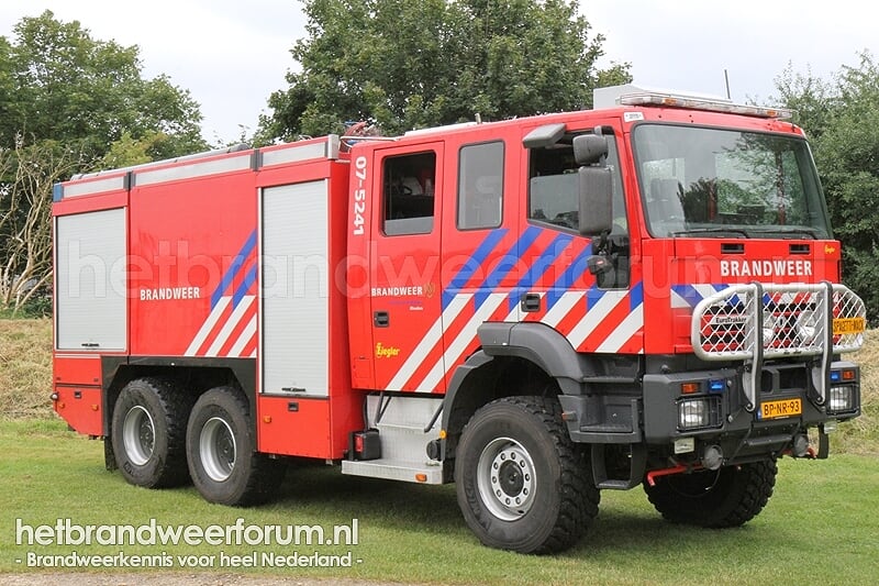 07-5241 BP-NR-93 Tankautospuit