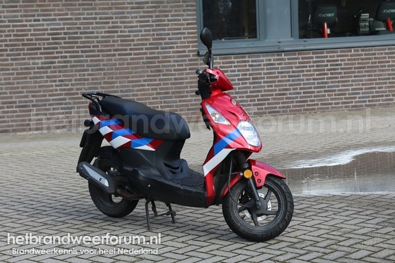 14-17SCO01 Scooter